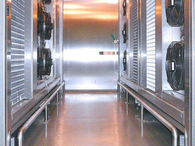 Linear cooling: Freezers, wagon & spiral freezers • COOLANT